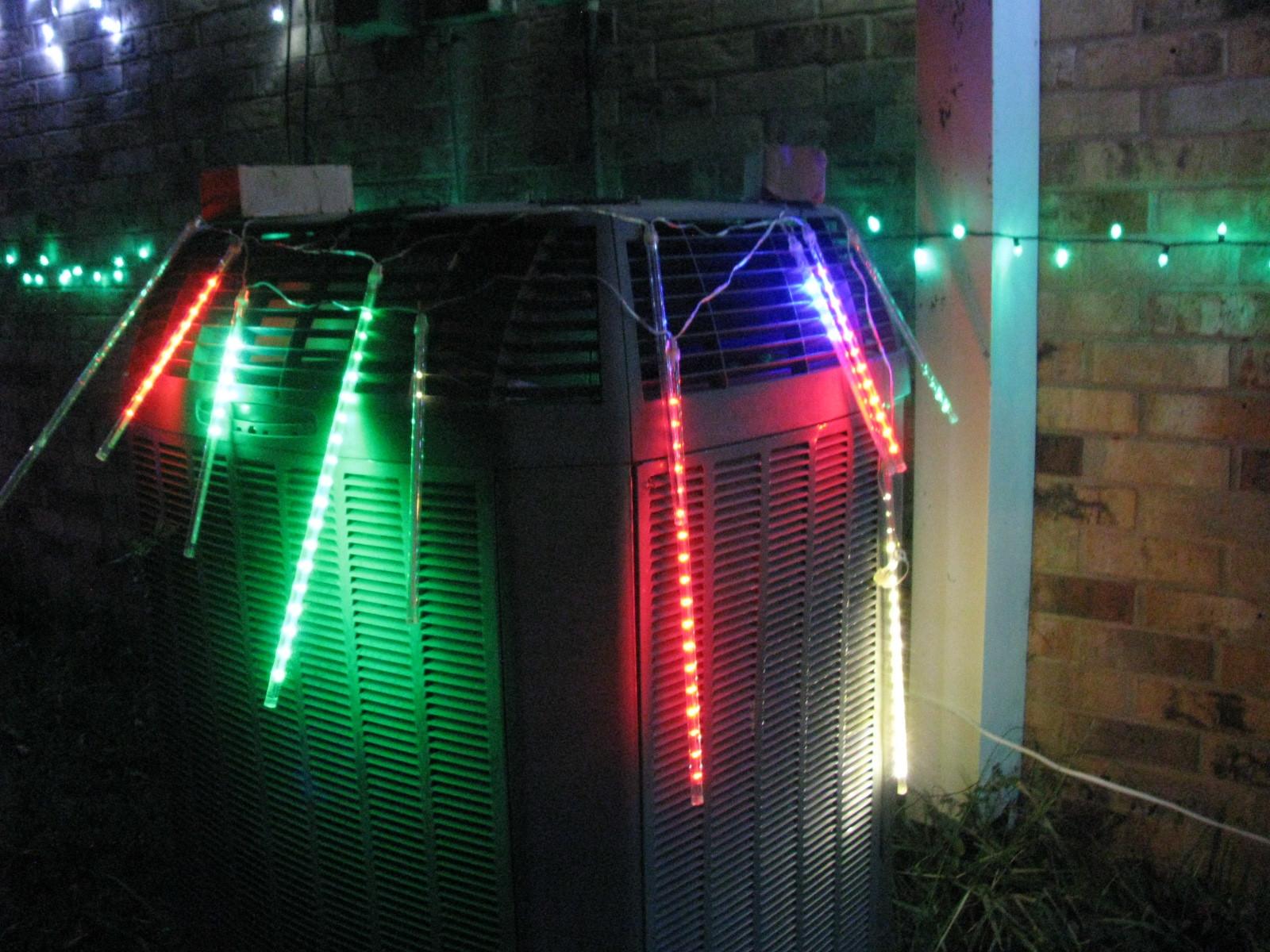 XMAS2025.2 (549 KiB)